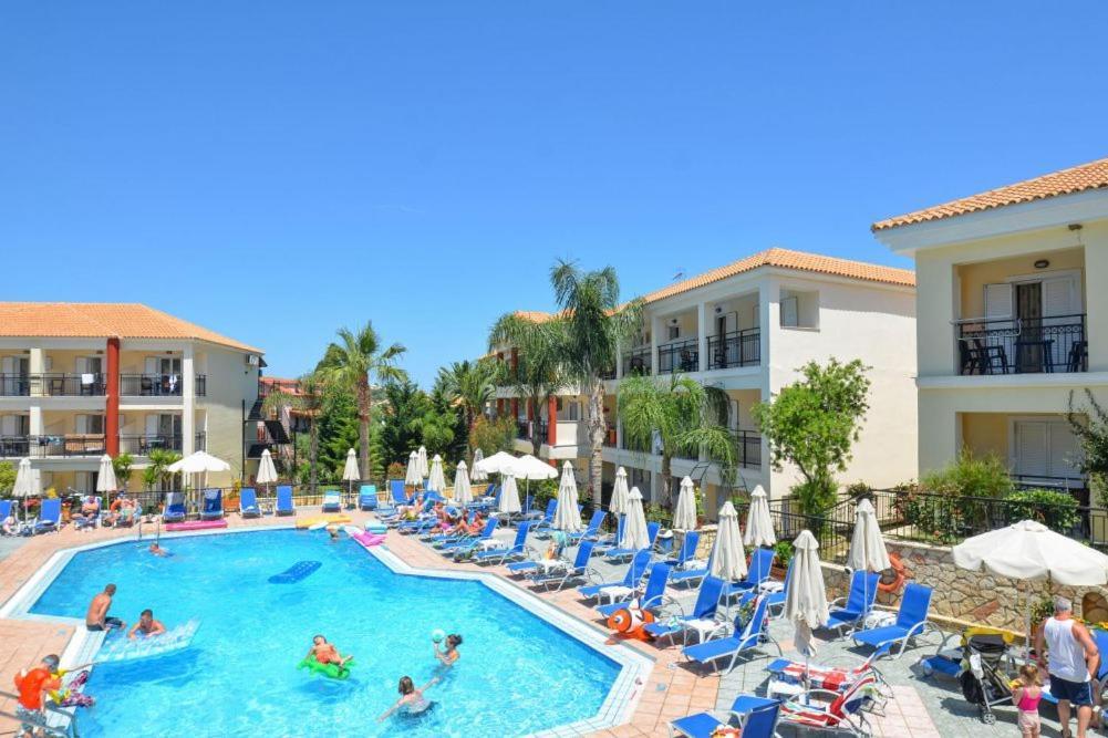 Red Rose Garden Apartment Tsilivi  Bagian luar foto