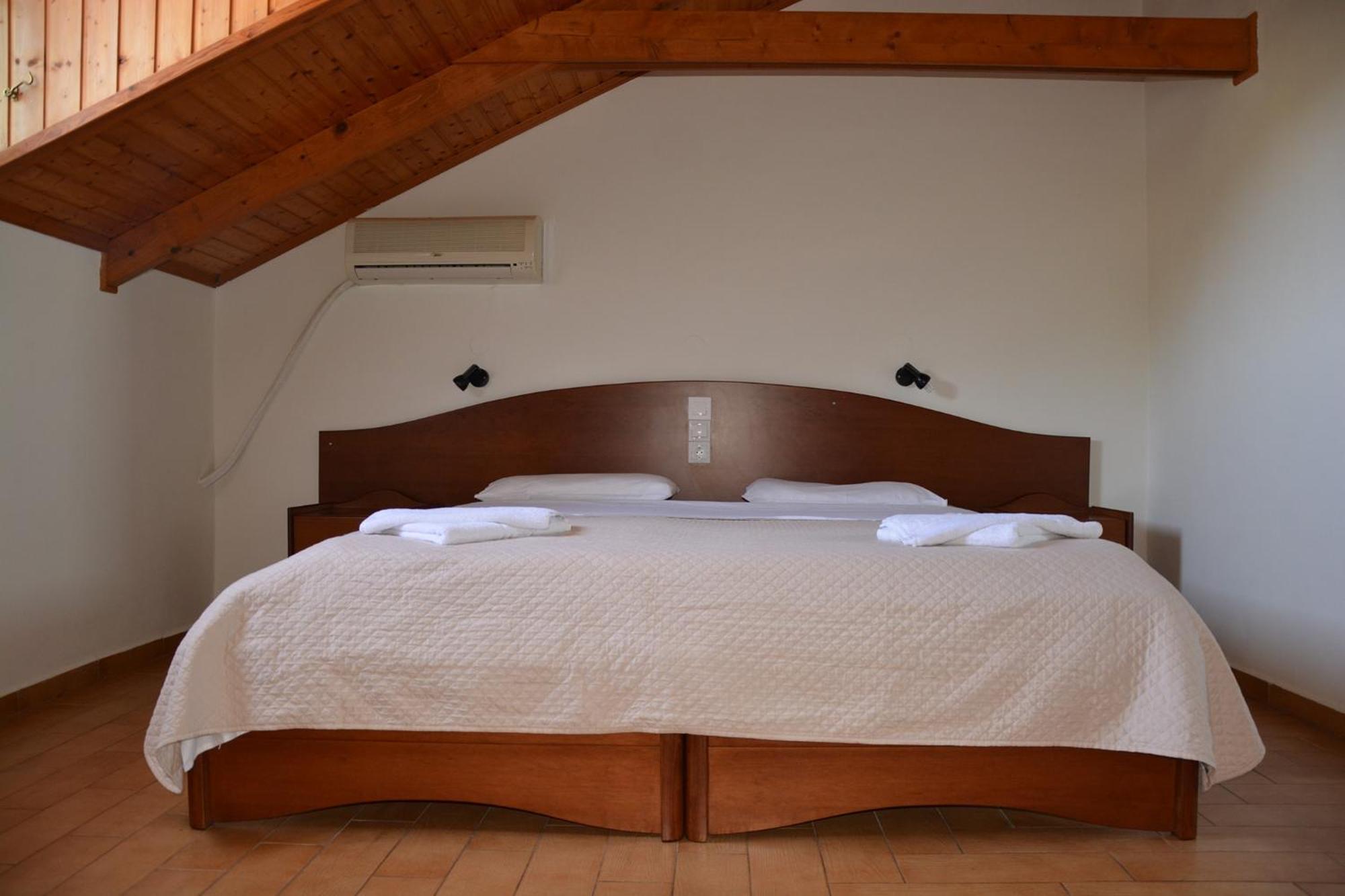 Red Rose Garden Apartment Tsilivi  Bagian luar foto